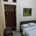 Tirto 27 Homestay